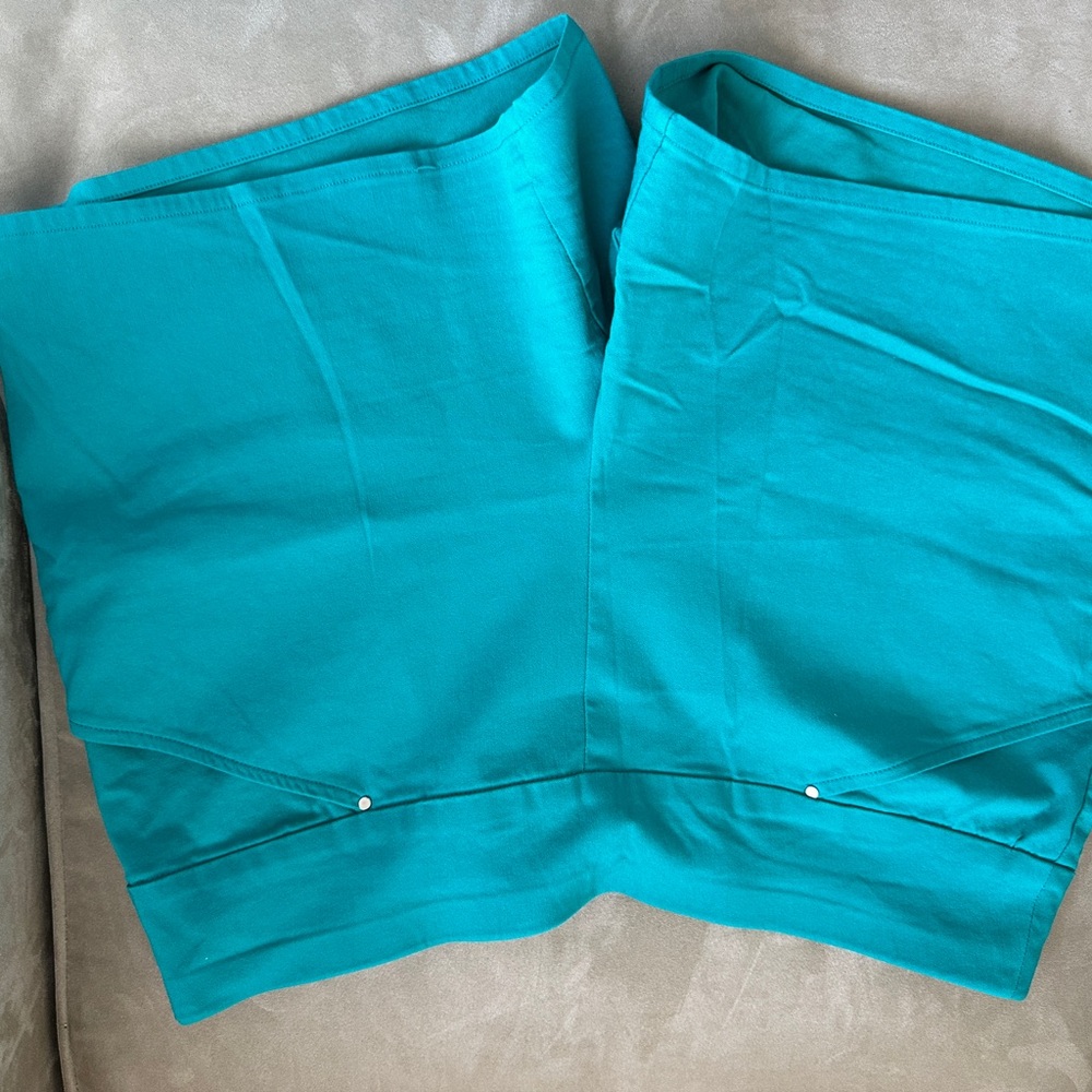 INC International Concepts Teal Stretch Ponte Shorts - Picture 1 of 4